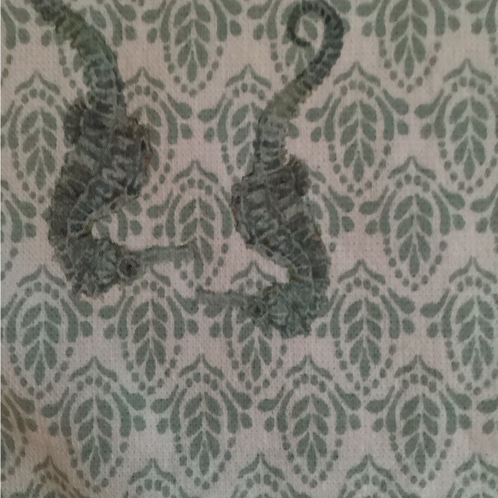 PRETTY SEAHORSE TEA TOWEL - Green and White - Picture 7 of 12
